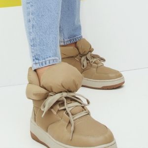 H&M Warmed Lined High Tops